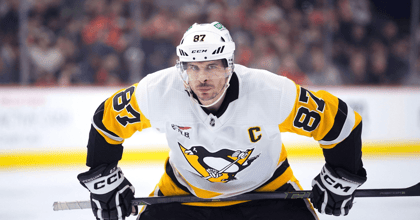 NHL: Sidney Crosby leads his Pittsburgh Penguins into Toronto with playoffs within reach